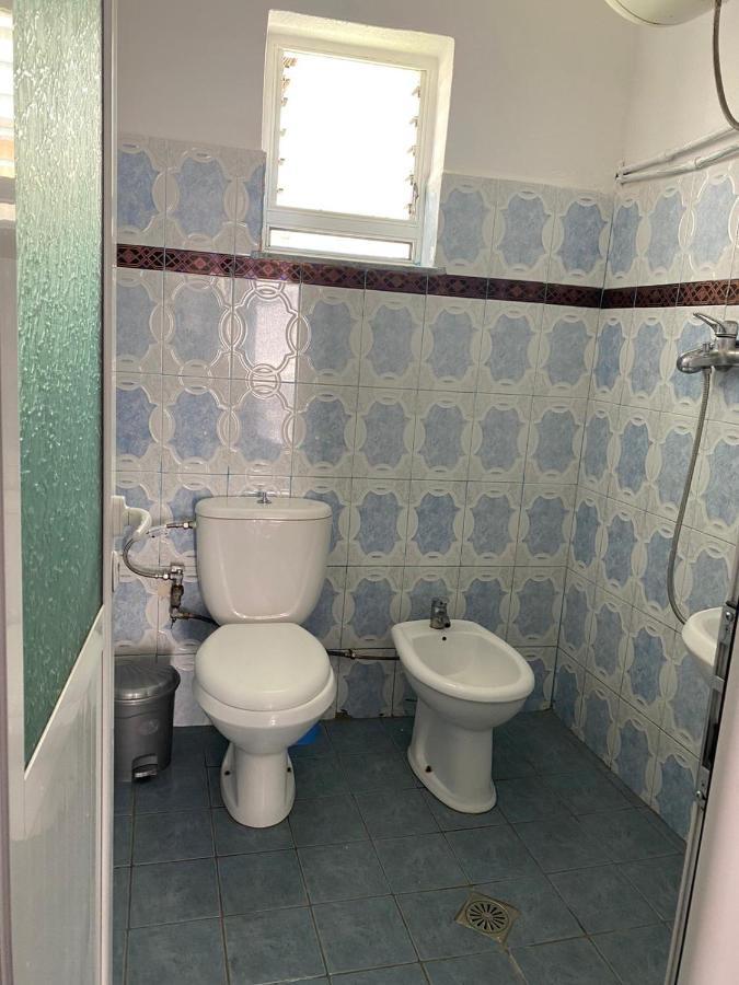 Ona Apartament Sarandë エクステリア 写真